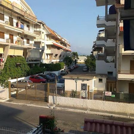 Ferienwohnung Trilocale A 800 Metri Dal Mare Scalea Exterior foto